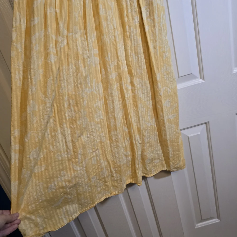 Universal Thread Yellow Maxi Dress With Pockets, NWOT - Picture 3 of 9